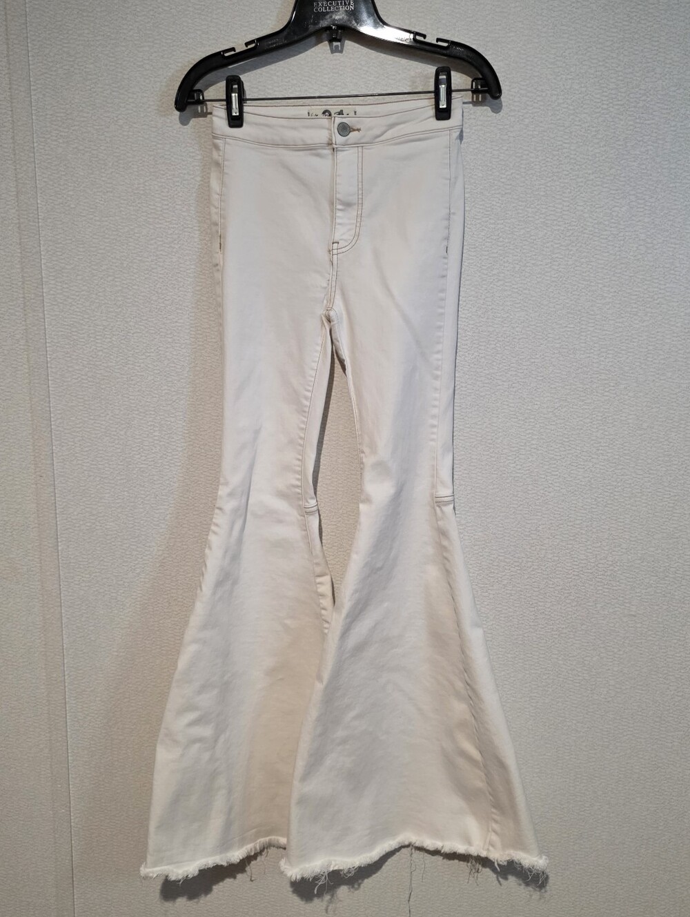 We The Free Super Flare Jeans Size 24